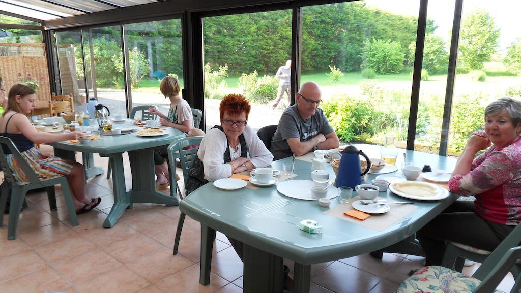 Maison De La Croix Galliot Bed & Breakfast Cherrueix Bagian luar foto