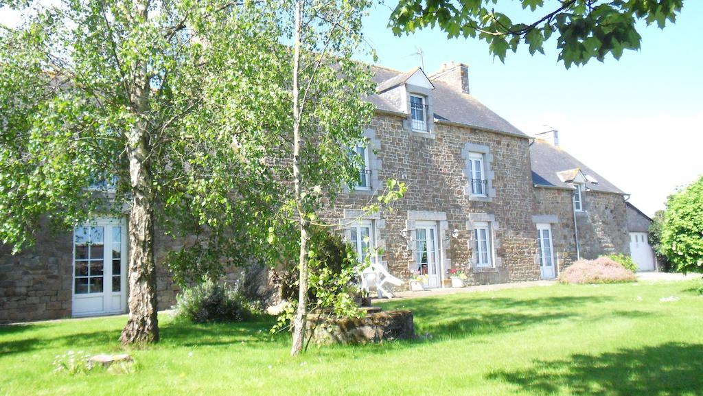 Maison De La Croix Galliot Bed & Breakfast Cherrueix Bagian luar foto